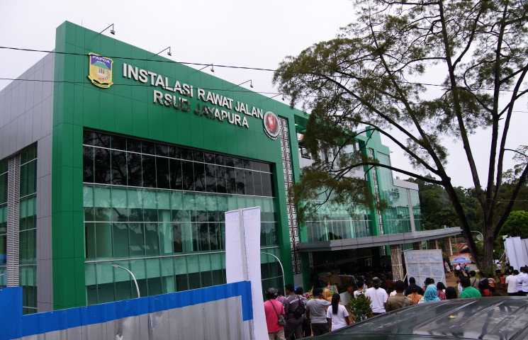 Resmikan IRJ RSUD Jayapura, Gubernur Minta Fasilitas Dirawat